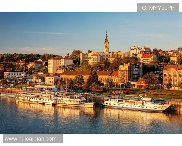 探索埃斯特旺的魅力与历史深度，揭开这座城市的独特面纱与文化底蕴